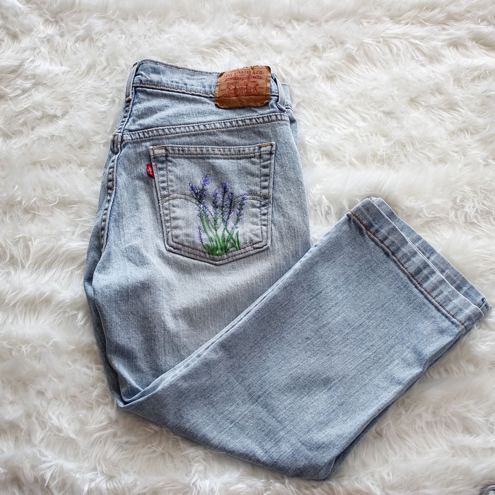 Nouveau Jeans Stretch Levi Strauss cropped Jeans
